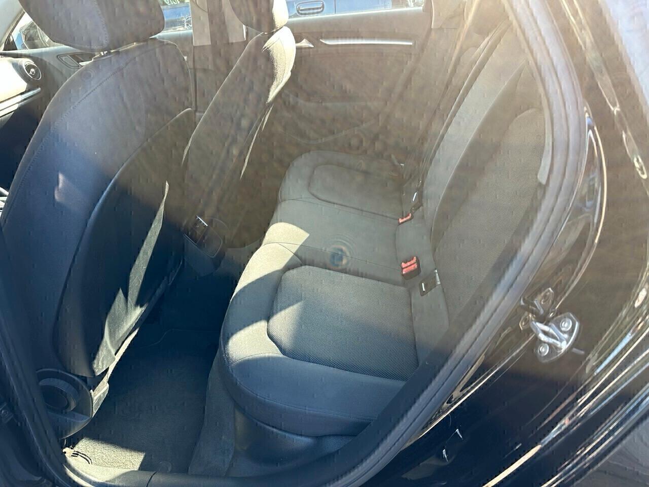 Audi A3 SPB 35 TDI S tronic Sport