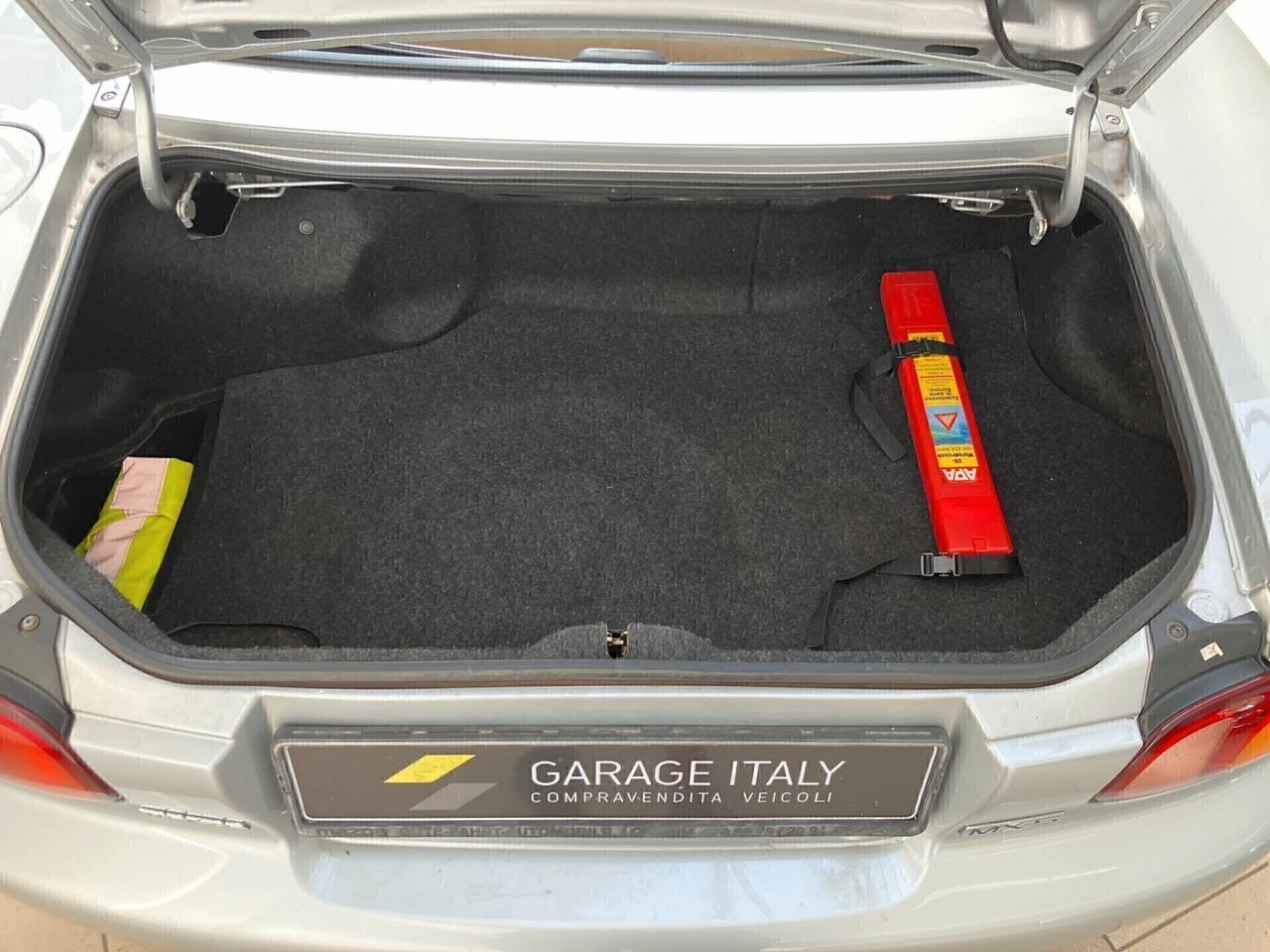 Mazda MX-5 1.6i CLIMA / HARD TOP