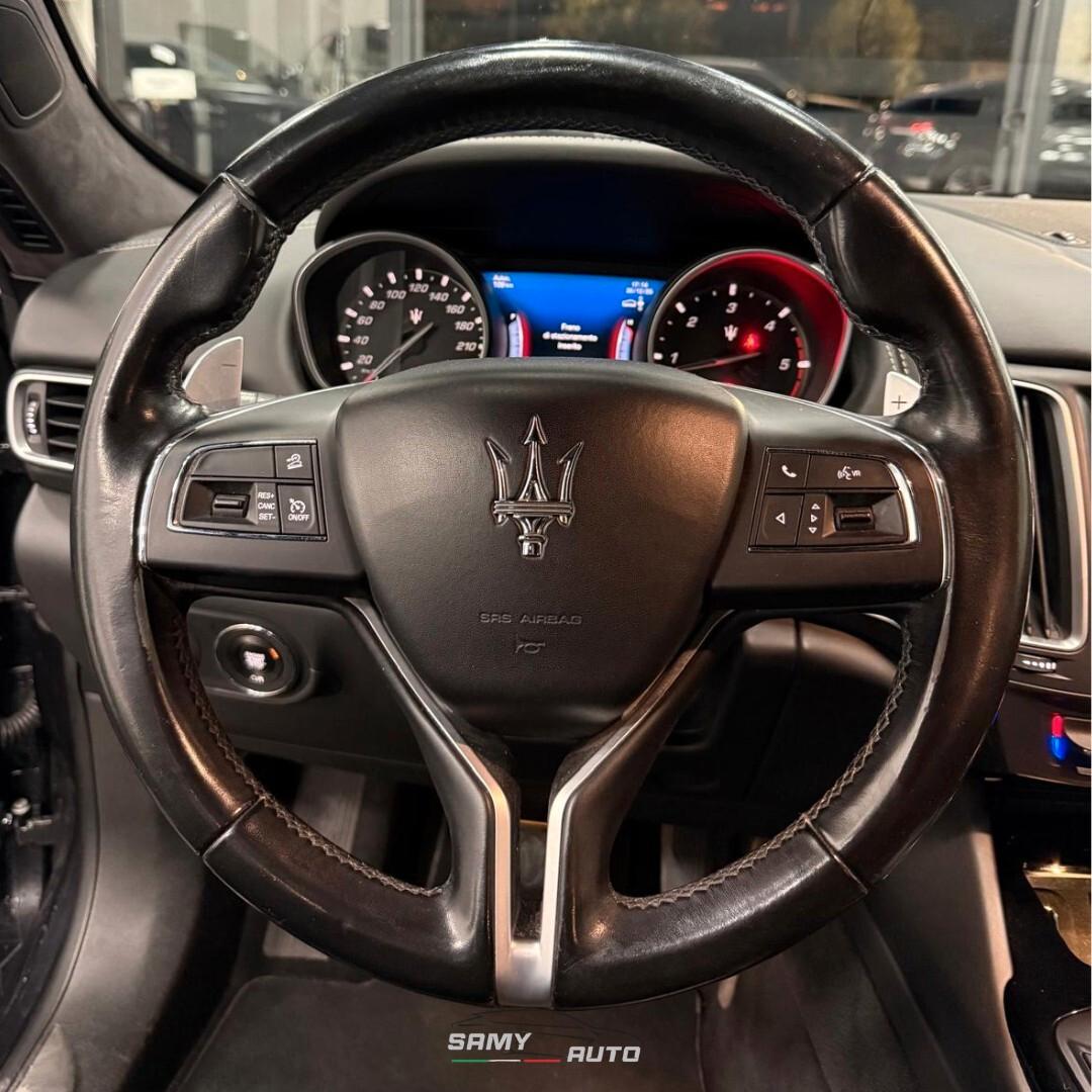 Maserati Levante V6 Diesel Granlusso Nerissimo