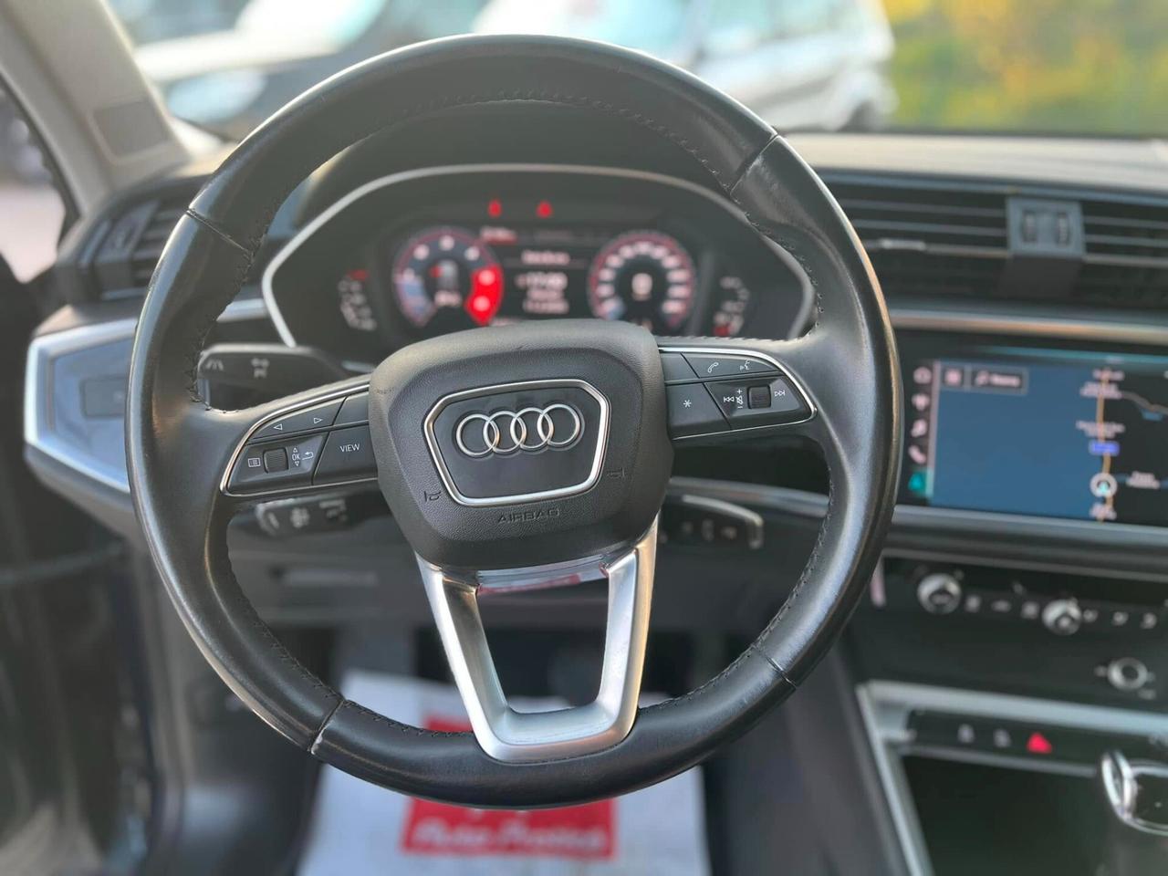 Audi Q3 40 TDI quattro S tronic Business