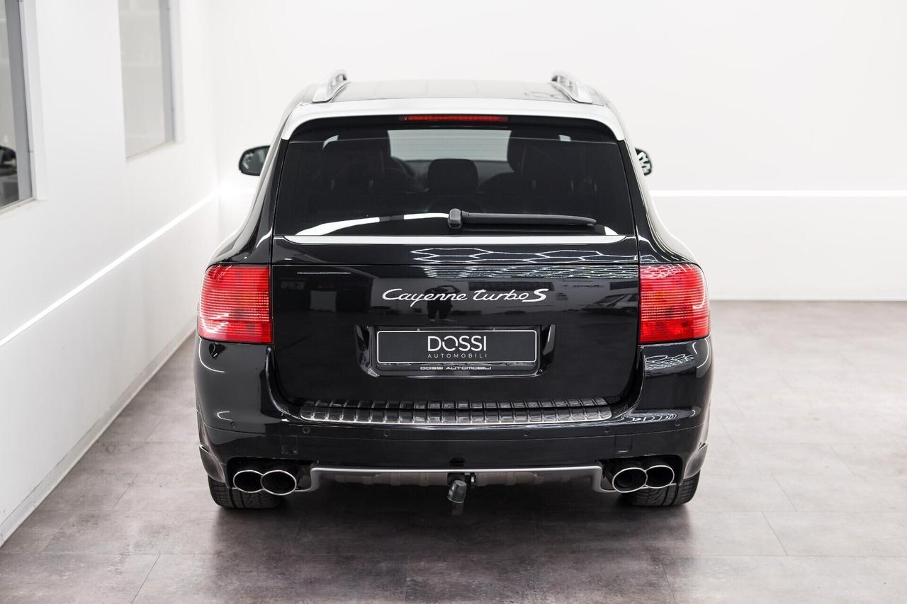 Porsche Cayenne 4.5 cat Turbo ASI