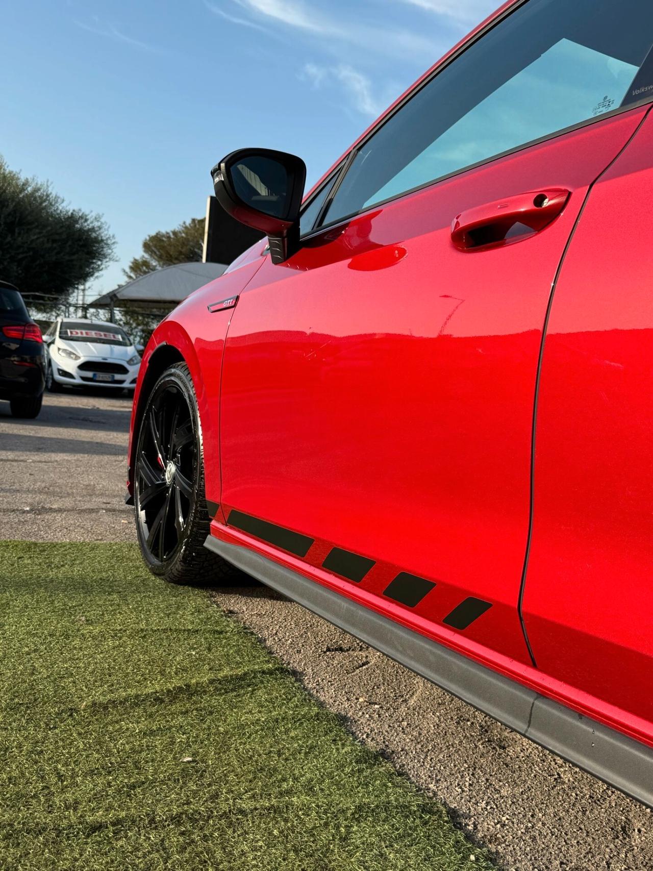 Volkswagen Golf GTI 2.0 TSI DSG CLUBSPORT