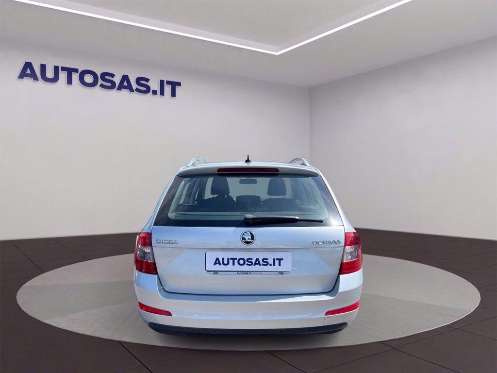 SKODA Octavia Wagon 1.6 tdi cr Executive 105cv dsg del 2015