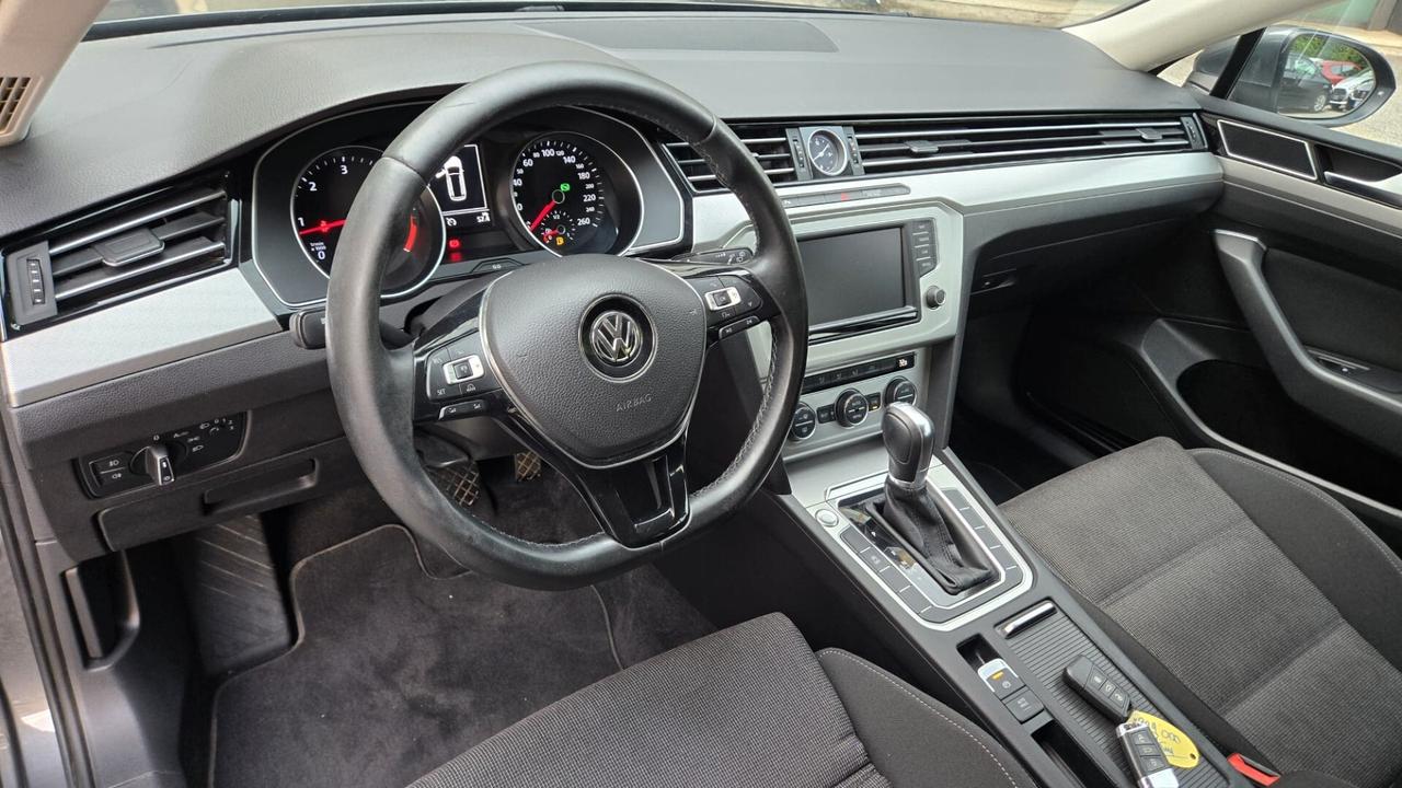 Volkswagen Passat Variant 1.6 TDI SCR DSG Business BMT