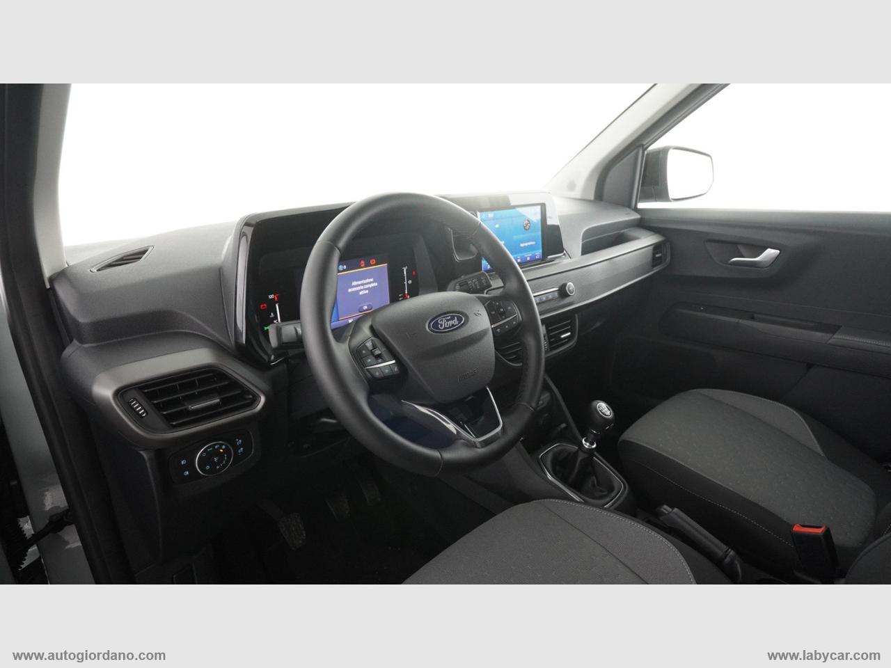 FORD Tourneo Courier 1.0 EcoBoost Titanium