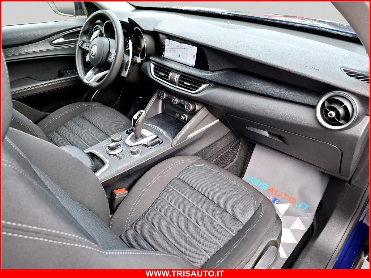 ALFA ROMEO Stelvio 2.2 TD At8 Ti Q4 Business (FARI XENON+NAVI)