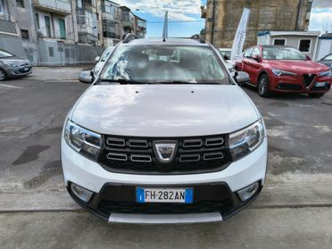 DACIA SANDERO STEPWAY GPL UNICOPROPRIETARIO 2017