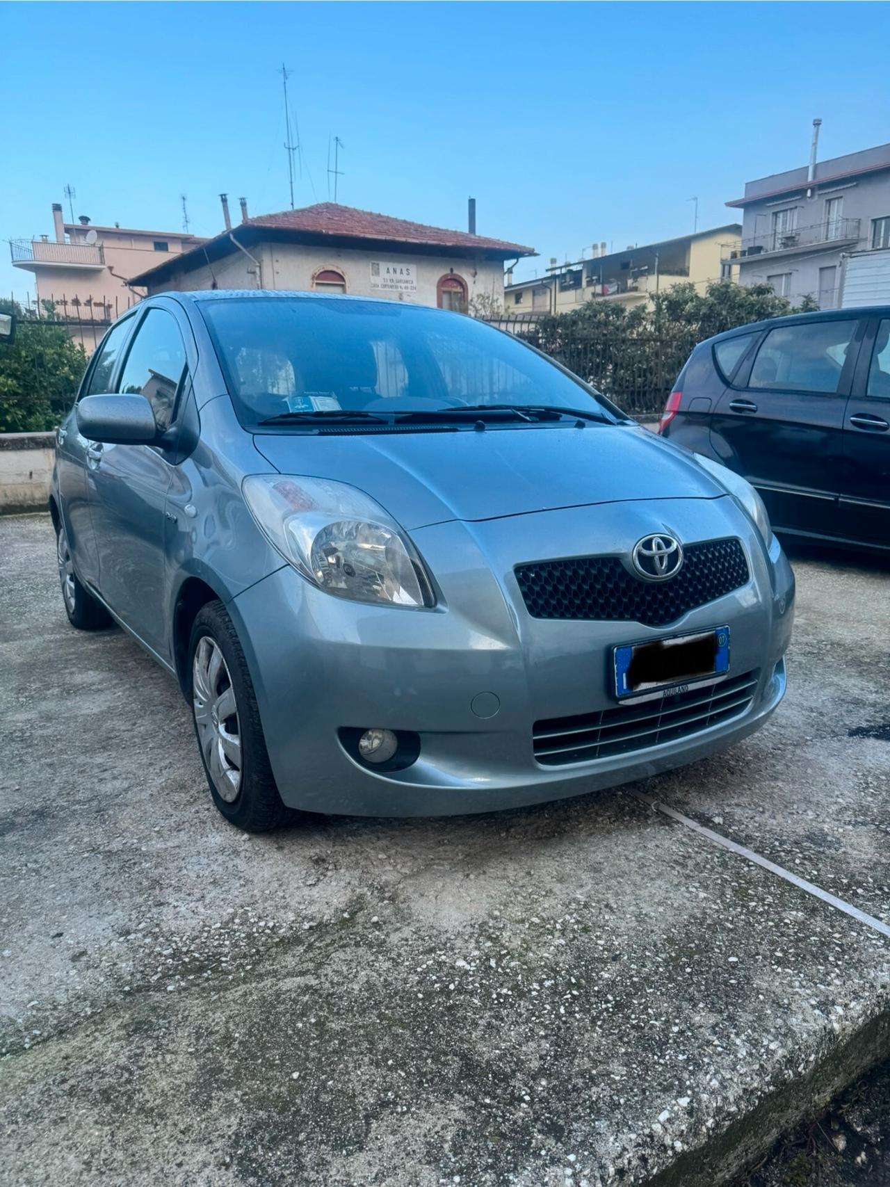 Toyota Yaris 1.4 D-4D 5 porte