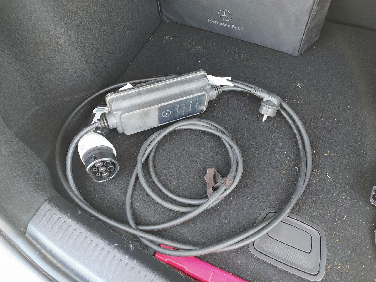 Mercedes-Benz EQA Premium A 250 E PHEV