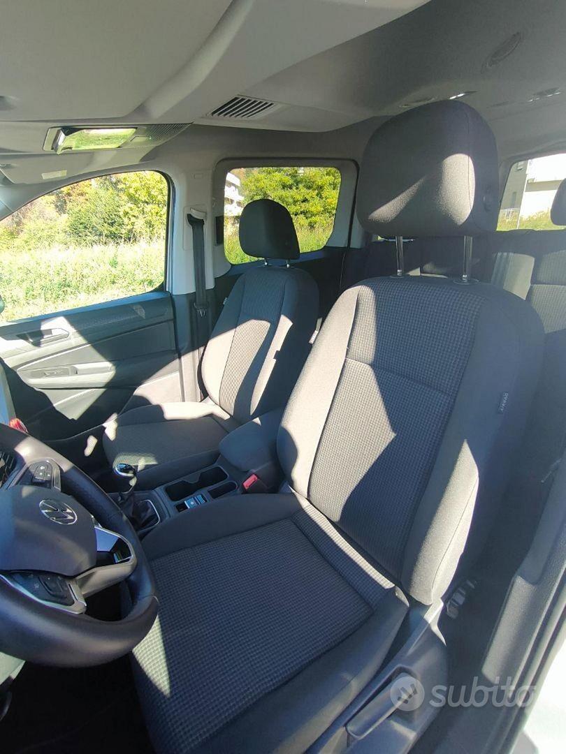 VOLKSWAGEN Caddy 2.0 TDI Space Maxi Focaccia Ped