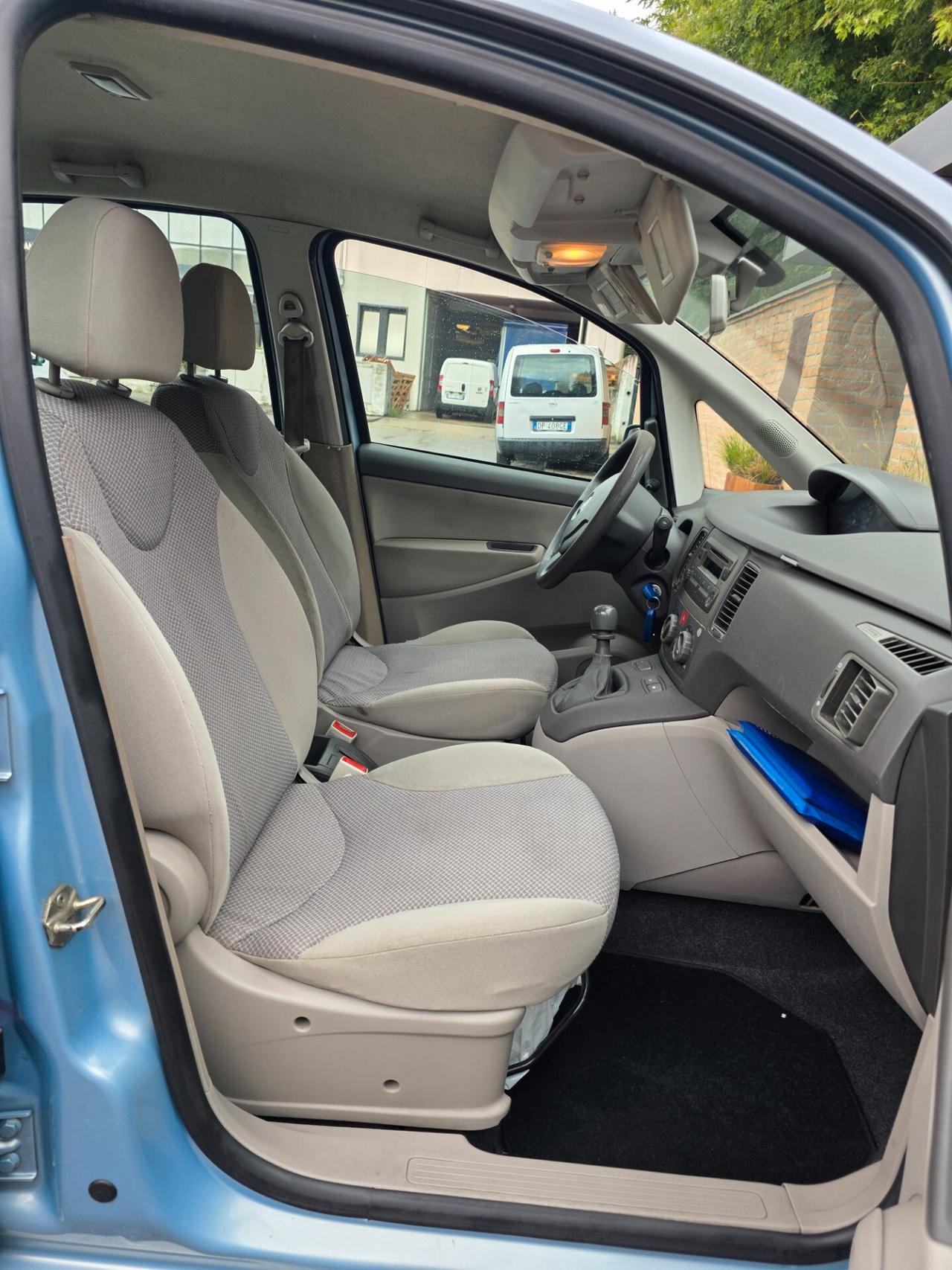 Fiat Idea 1.4 benzină Emotion neopatentati