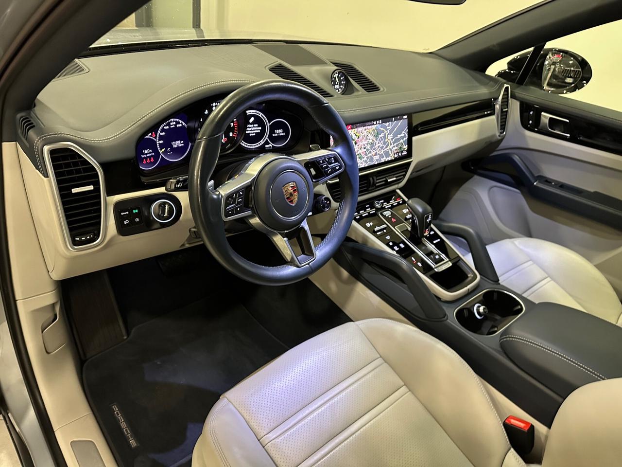 Porsche Cayenne Coupé 3.0 V6 E-Hybrid