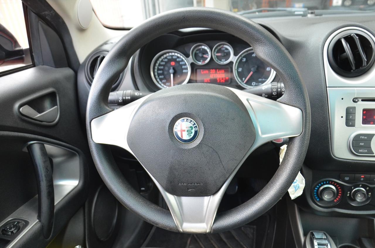Alfa Romeo MiTo 1.3 JTDm-2 95 CV S&S Distinctive Premium Pack