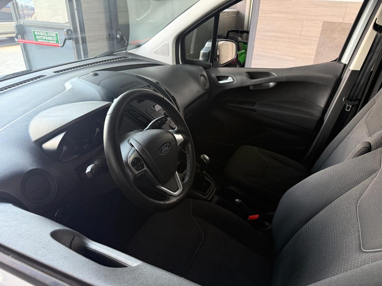 Ford Transit Courier 1.5 TDCi PREZZO FINITO