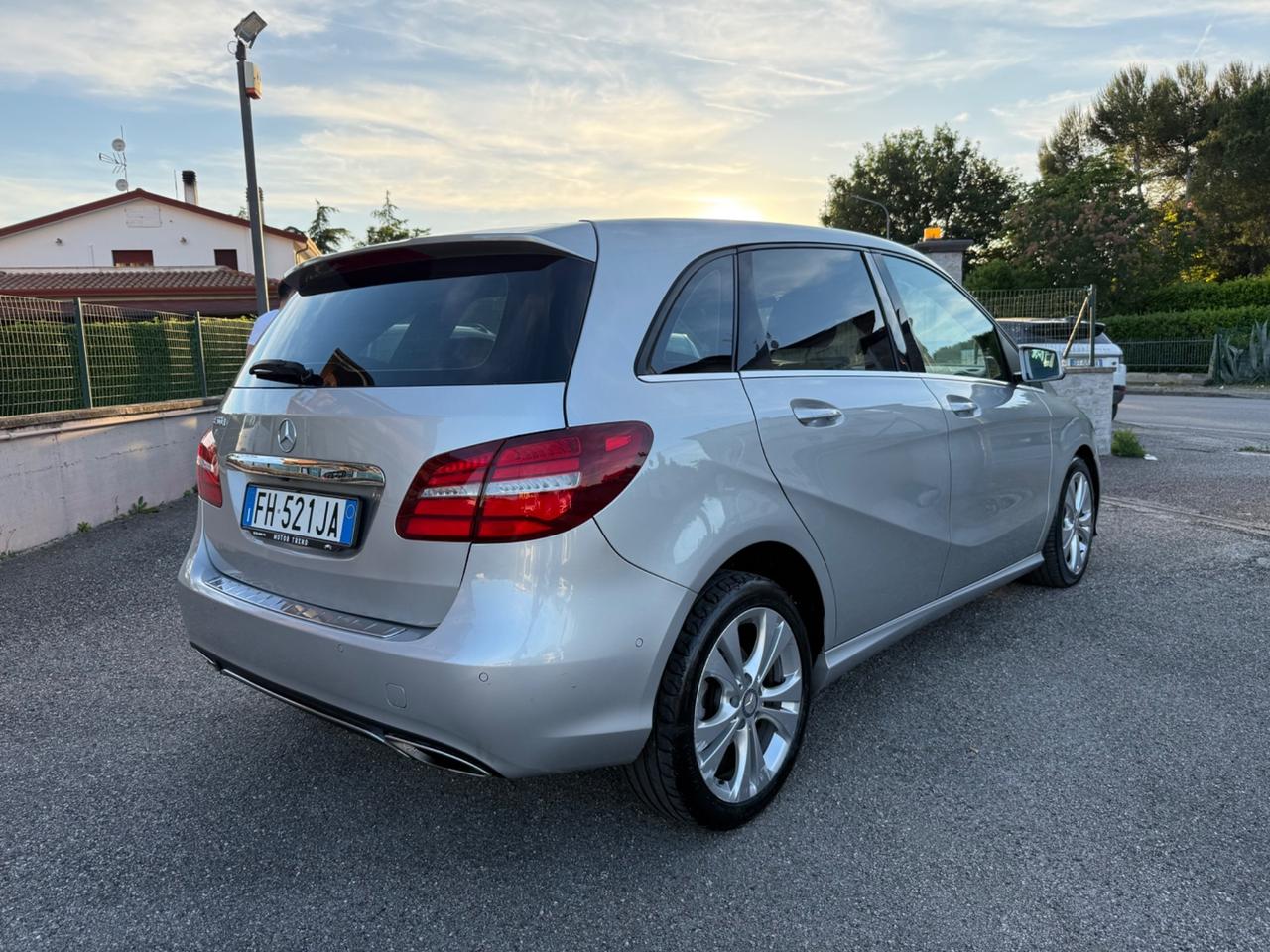 Mercedes-benz B 200 d Automatic Premium