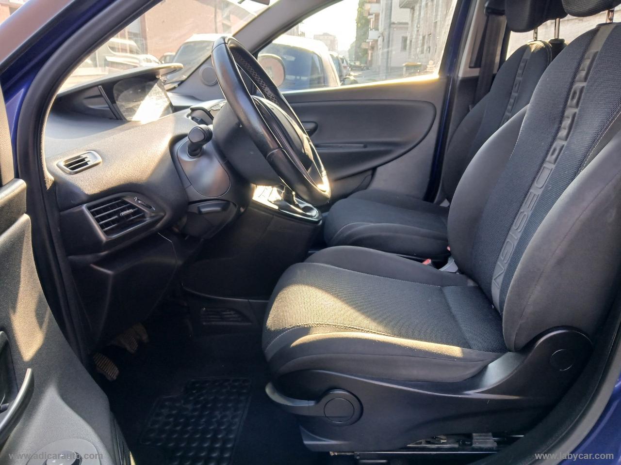 LANCIA Ypsilon 1.2 69 CV 5p. S Momodesign