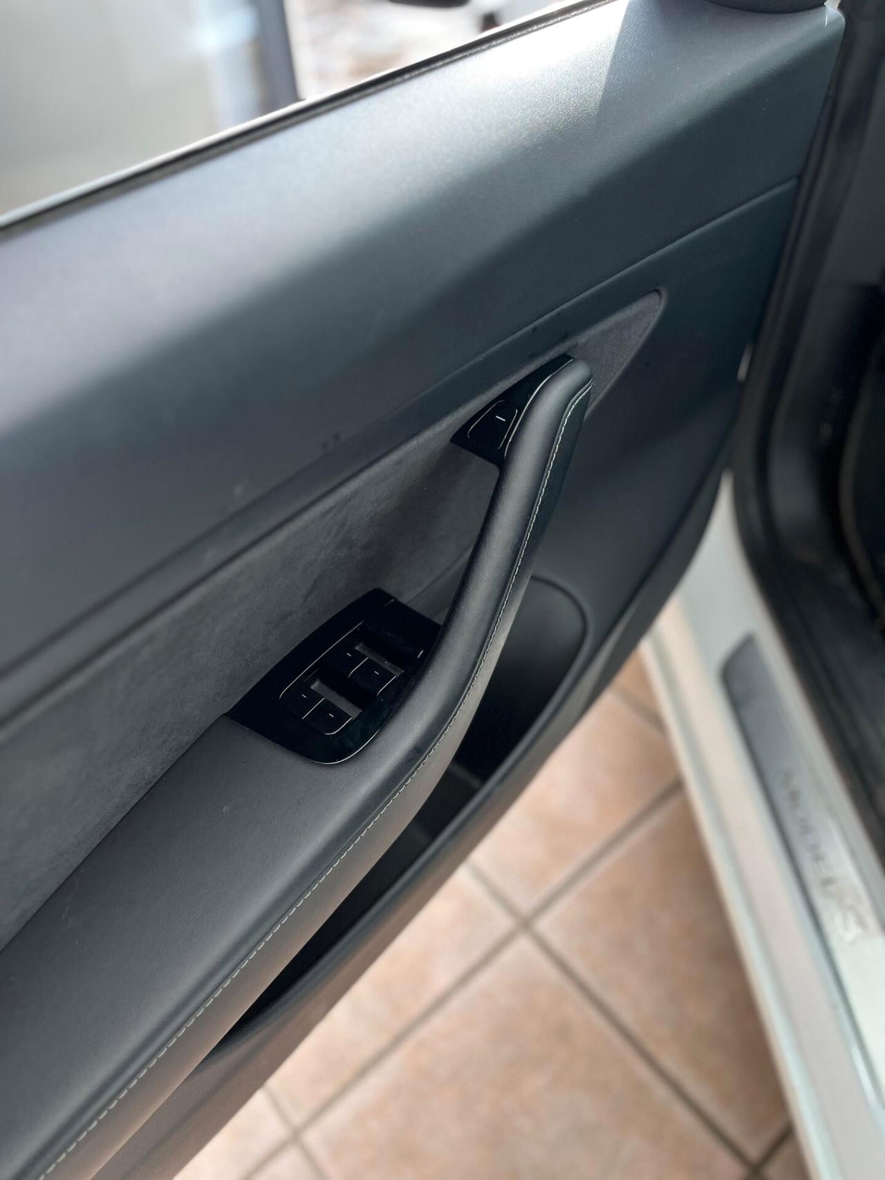 Tesla Model 3 Standard RWD Plus