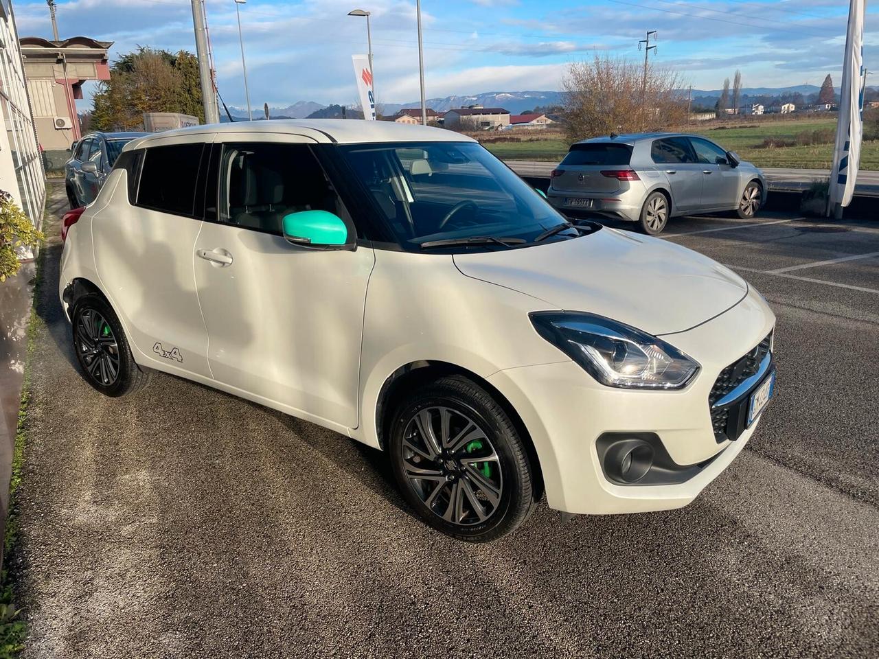 Suzuki Swift 1.2 Hybrid 4WD AllGrip Top
