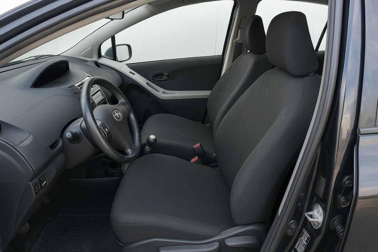 Toyota Yaris 1.0 5 porte Unico Proprietario