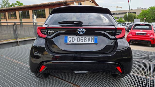 TOYOTA Yaris 1.5 HYBRID LOUNGE TETTO PANO GARANZIA TOYOTA UNIP