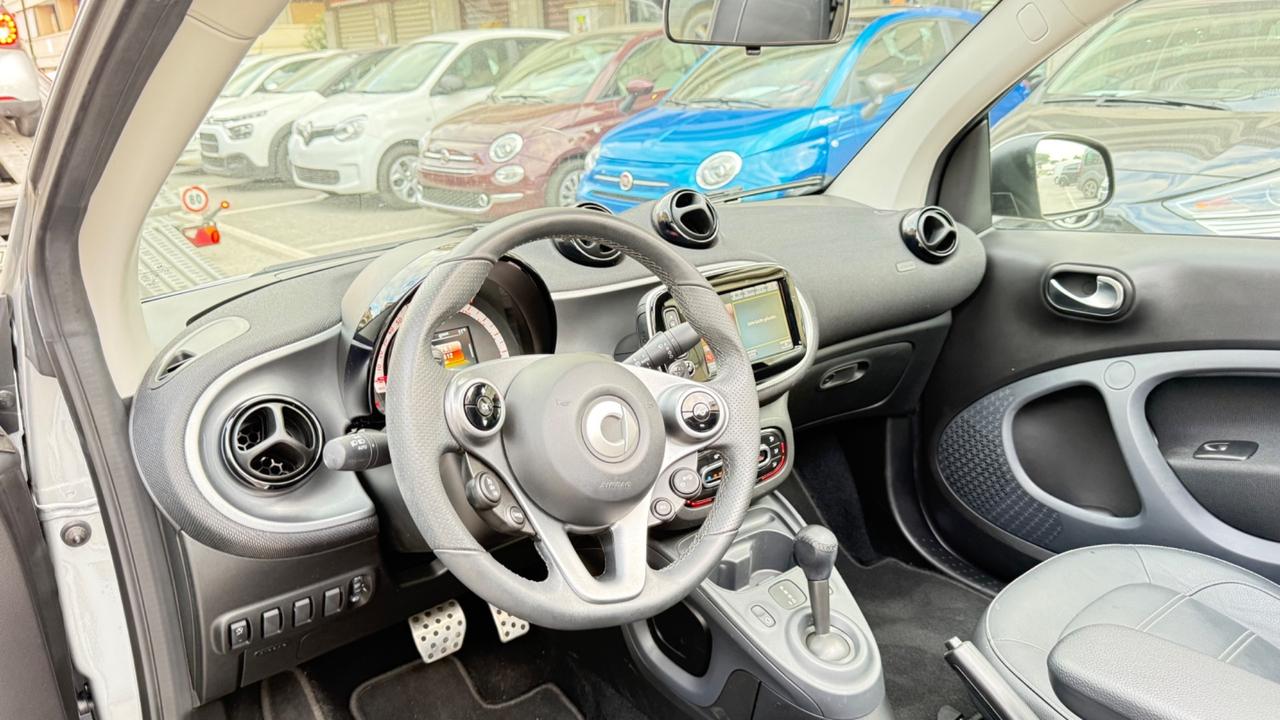 Smart ForTwo 90 0.9 T twinamic cabrio Prime LED NAVI KAMERA PDC PELLE CERCHI 16 PACK SPORT BLUETOOTH
