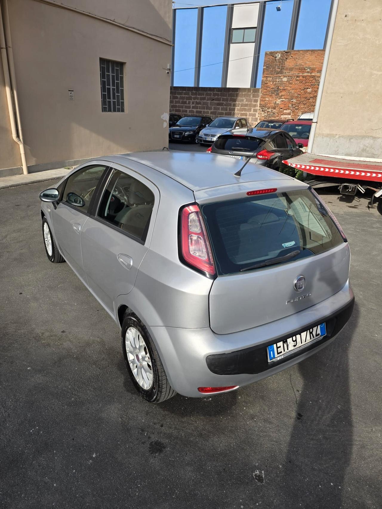 Fiat Punto evo 1.2 dynamic 130 mila km perfetta neopatentati ok