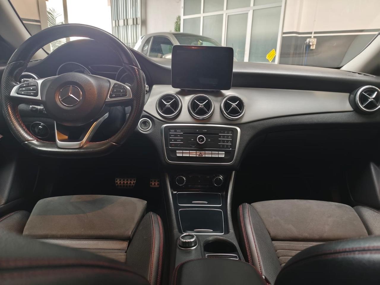 Mercedes-benz CLA 200 d S.W. Automatic Premium