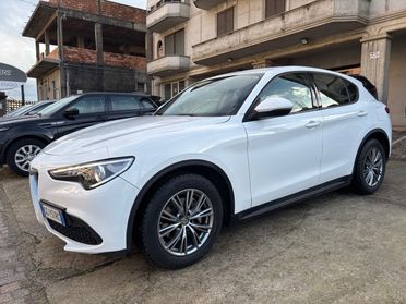 Alfa Romeo Stelvio 2.2 160 CV AT8 RWD