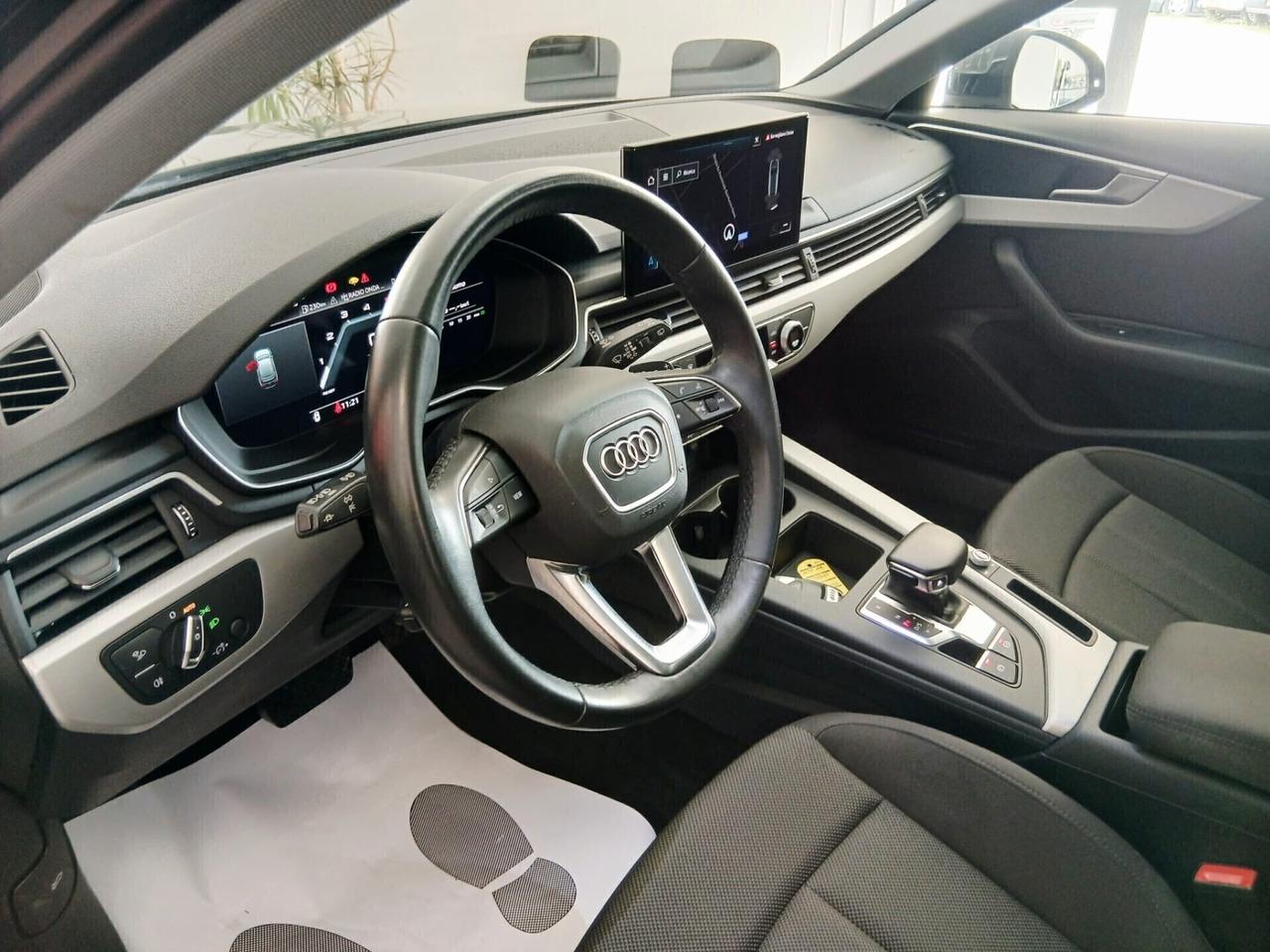 Audi A4 Avant 35 - 2.0 TDI/163 CV S tronic Business Advanced