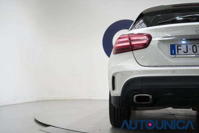MERCEDES-BENZ GLA 220 D AUTOMATIC 4MATIC PREMIUM AMG TETTO PANORAMA