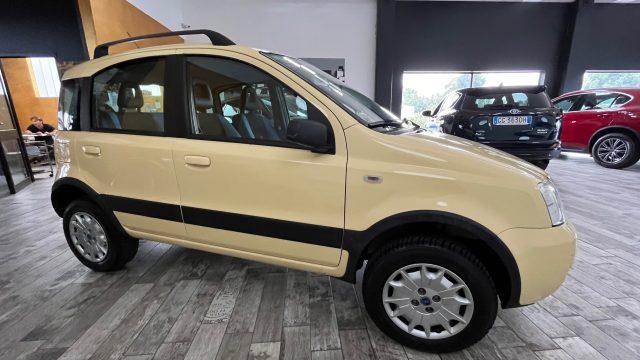 FIAT Panda 1.2 4x4 Climbing- UNICOPROPR. - NEOPATENTATI