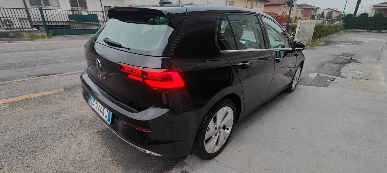 Volkswagen Golf 2.0 TDI 150 CV DSG SCR Style