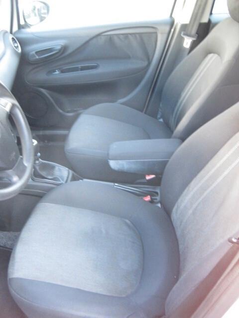 Fiat Punto 1.4 8V 5 porte Easypower Street