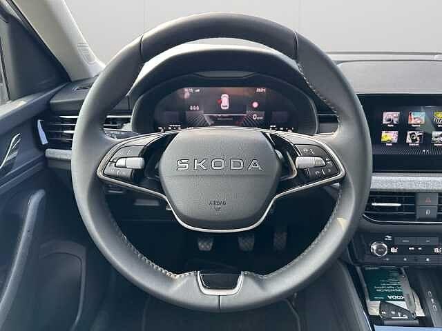 SKODA Kamiq 1.0 TSI Black Dots