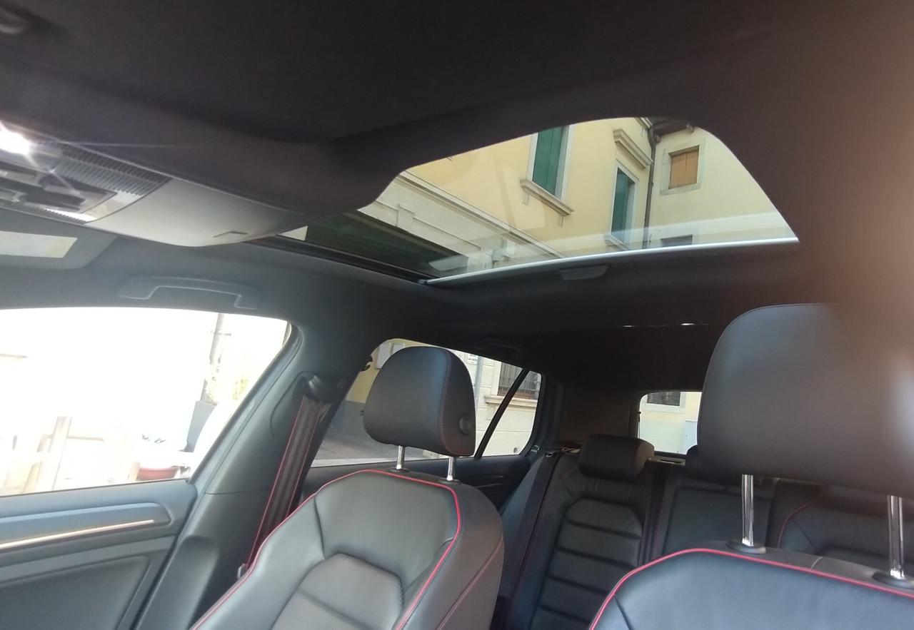 Volkswagen Golf GTI 2.0 TSI TCR DSG 5p. BlueMotion Technology