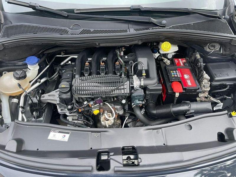 Peugeot 2008 PureTech 82 Active LEGGI ANNUNCIO