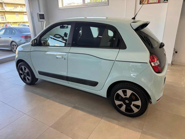 RENAULT Twingo SCe EDC Lovely