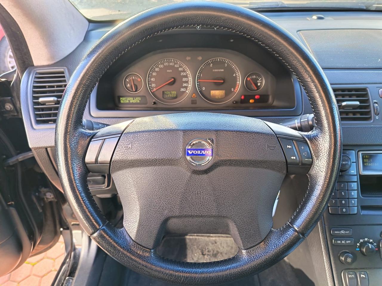 Volvo XC 90 XC90 2.4 D5 AWD Autocarro 'N1'