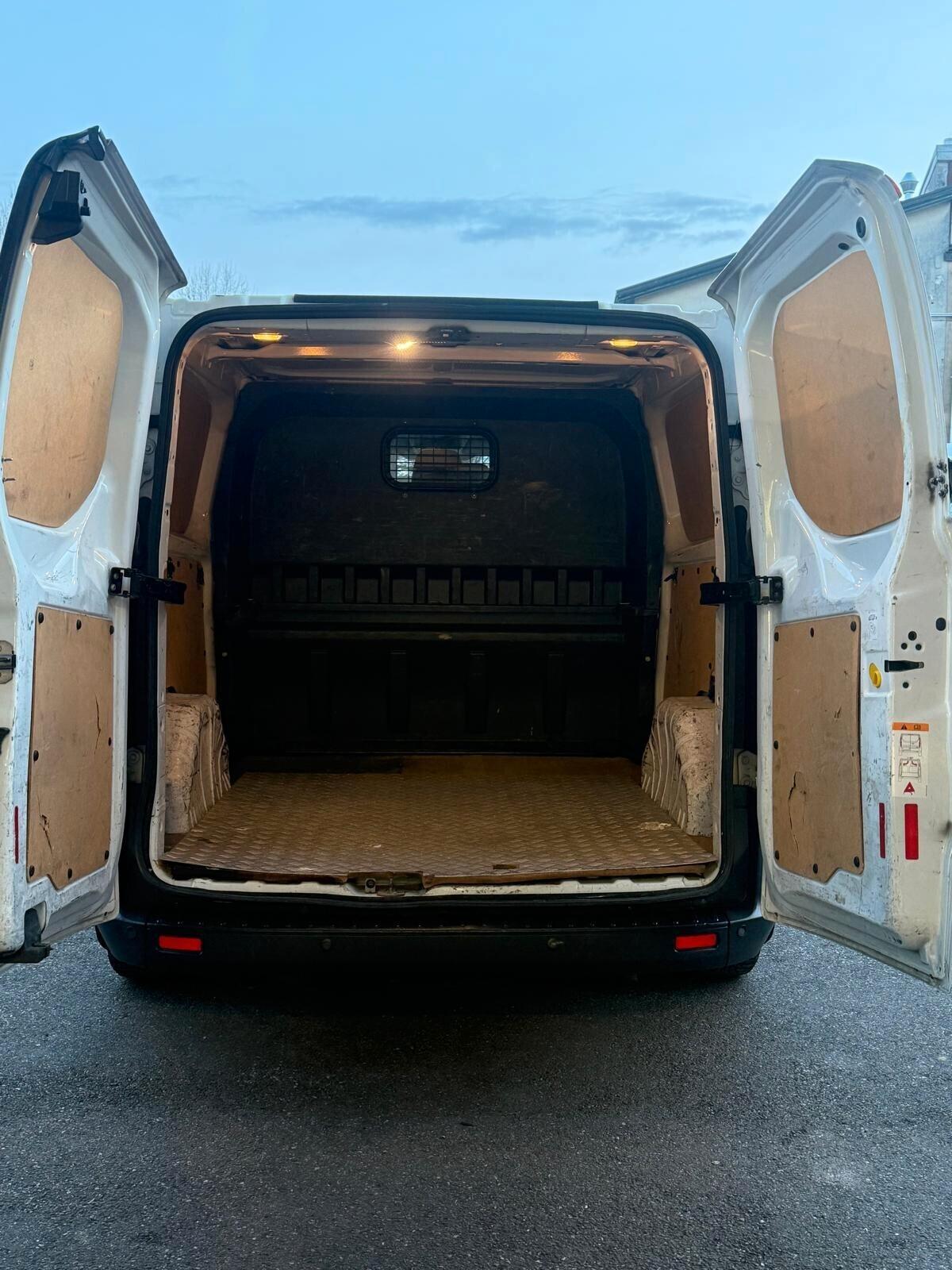 Ford Transit Custom 2.0 TDCi 280 L1 Trend 6 POSTI DOPPIA CABINA