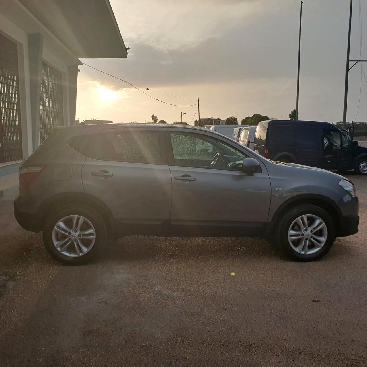 Nissan Qashqai 1.5 dCi DPF Visia