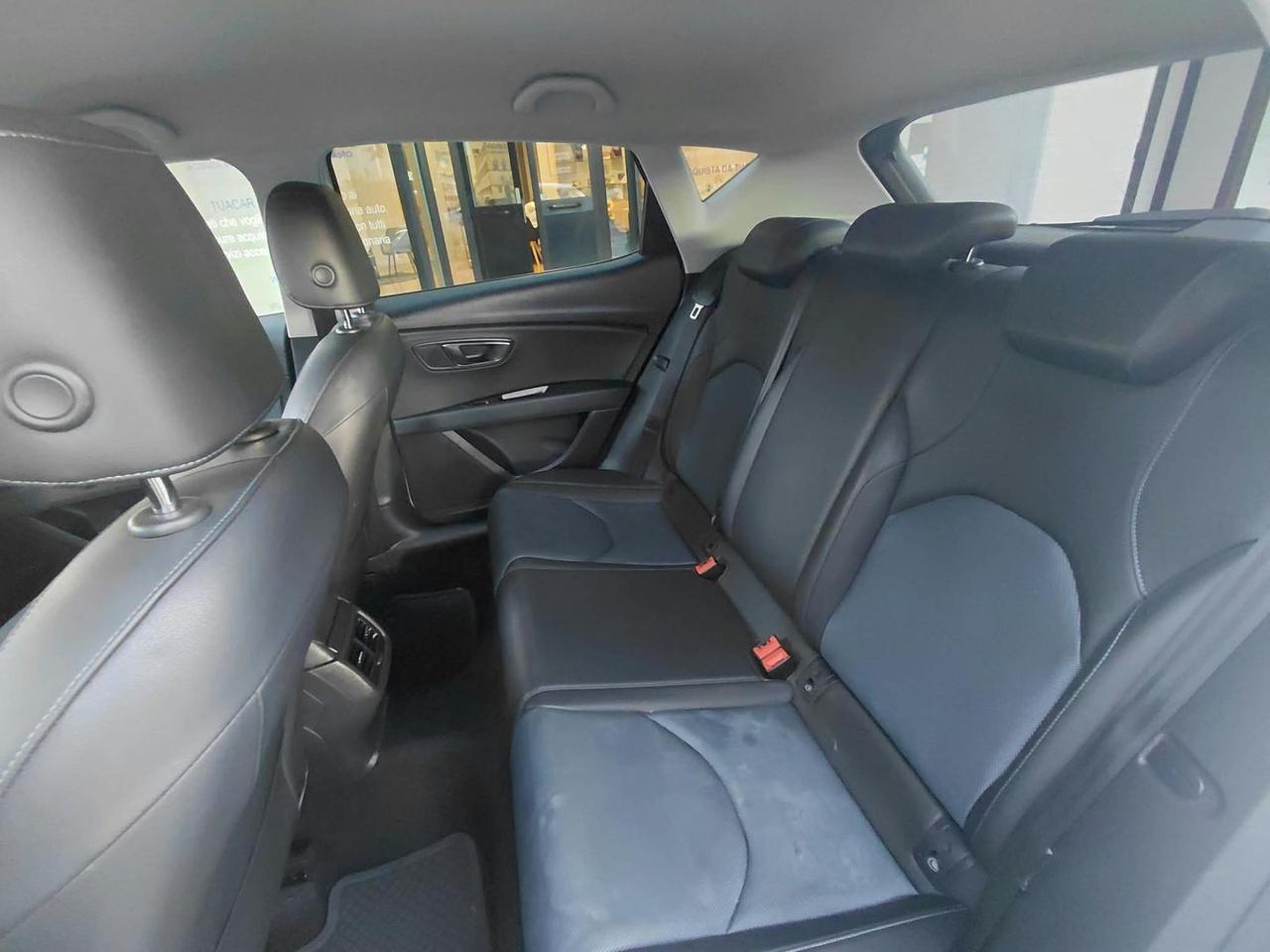Seat Leon 1.6 tdi Connect CV 110 #50343