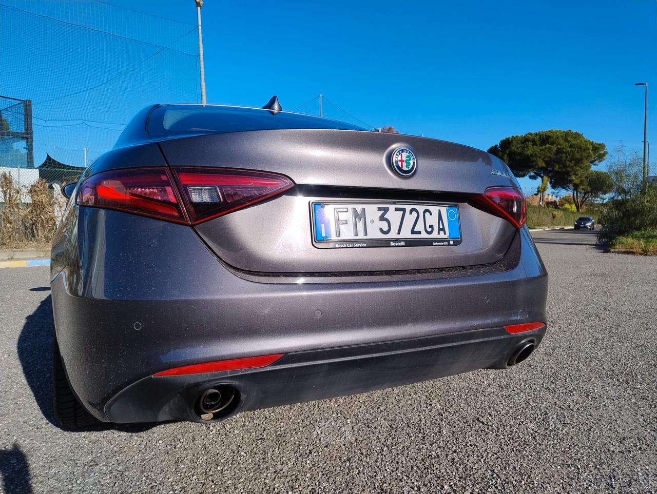 Alfa Romeo Giulia 2.2 Turbodiesel 180 CV Super