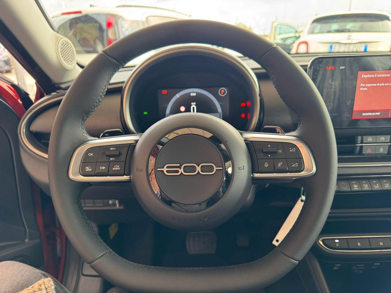 Fiat 600 Hybrid 110 CV DCT MHEV Business