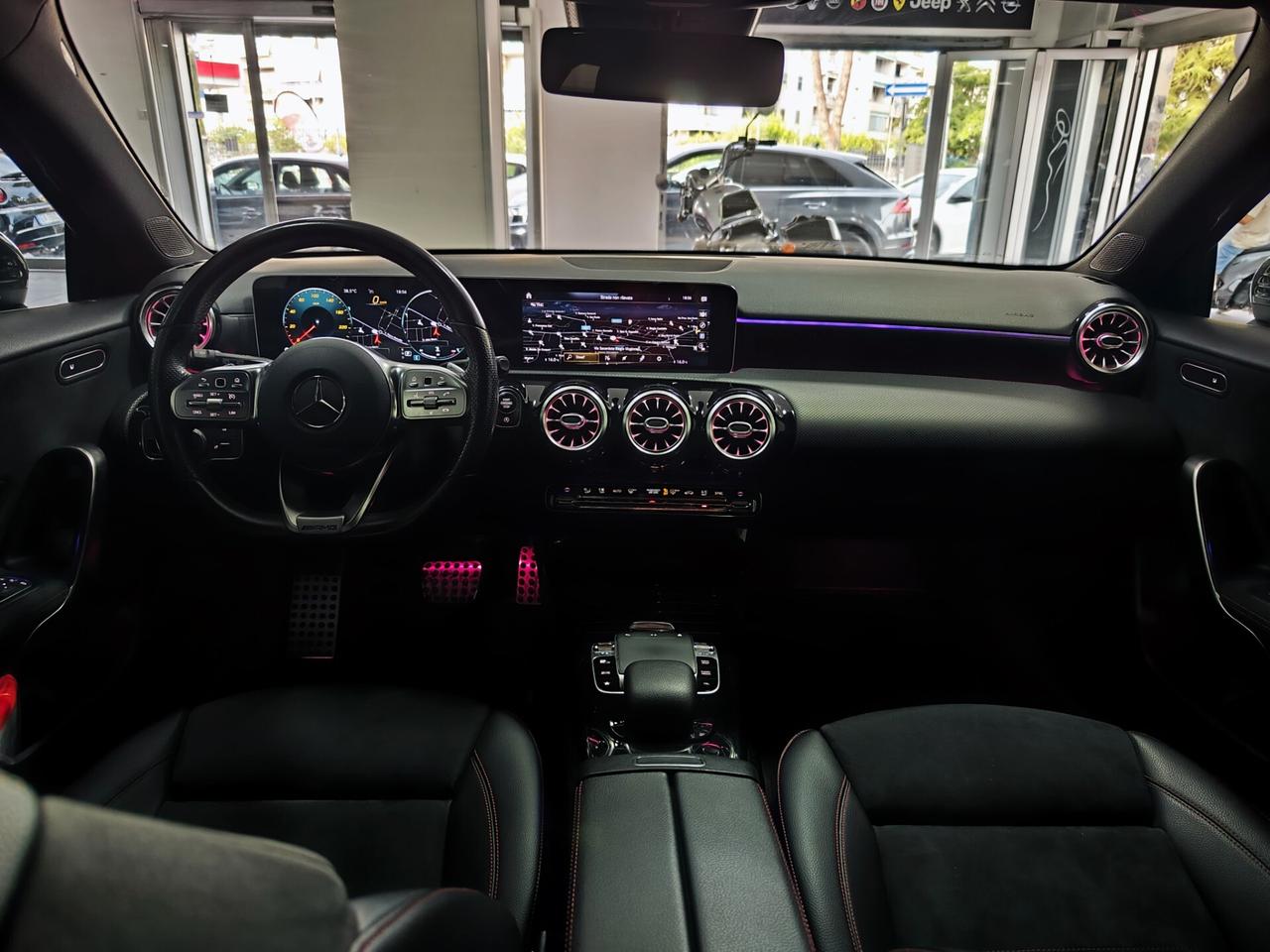 Mercedes-benz A 180 116CV Premium Amg LED