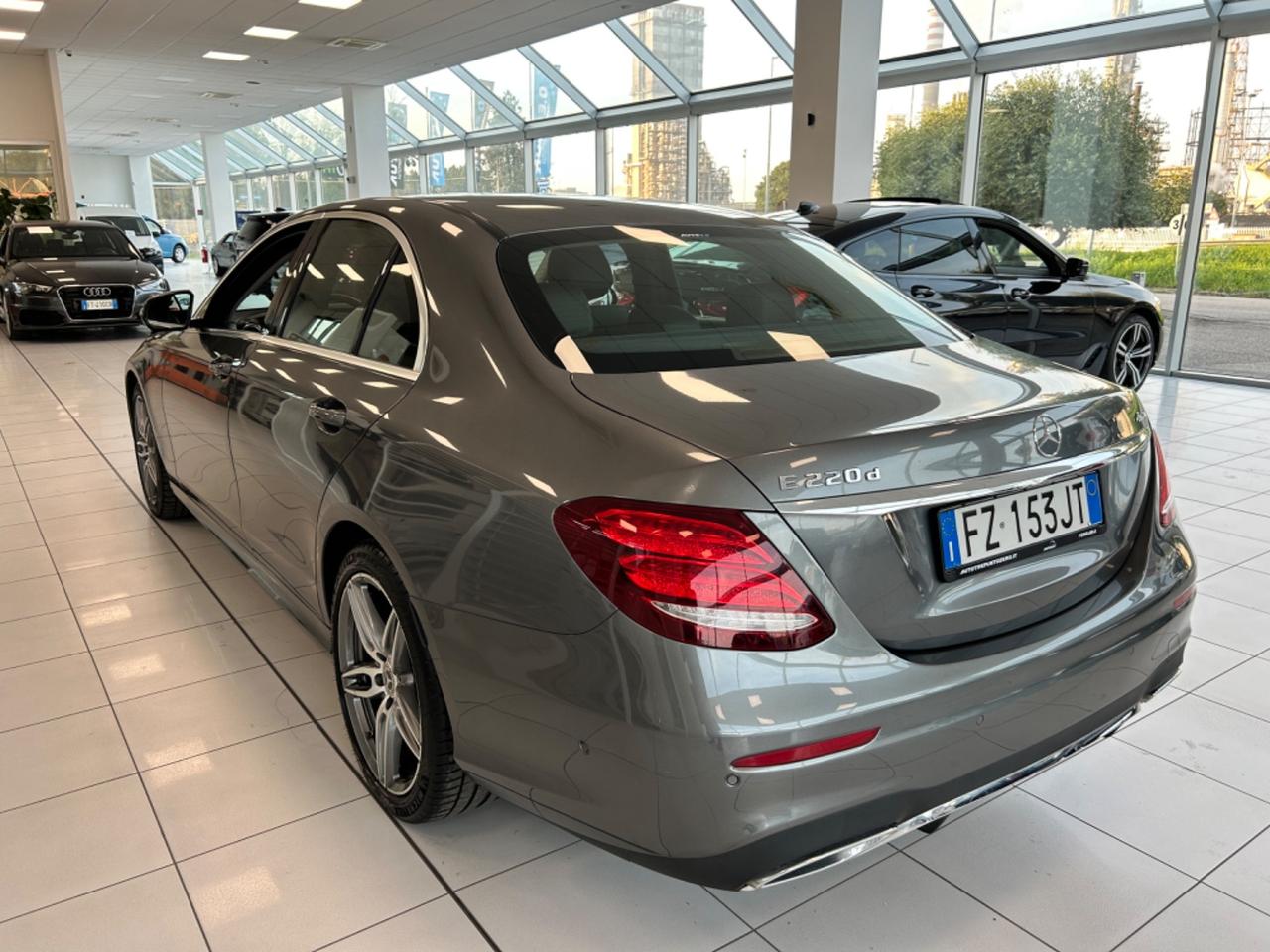 Mercedes-benz E 220 d 4Matic Auto Premium Plus