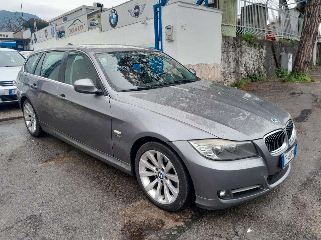 Bmw 320d x drive Touring Edition