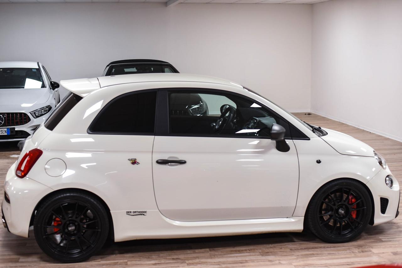 Abarth 595 1.4 Turbo T-Jet 180 CV Competizione