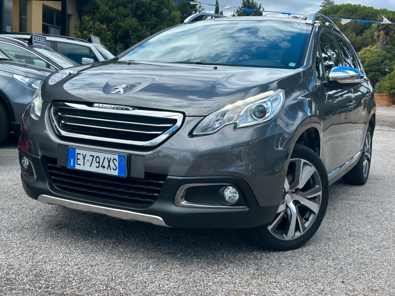 " UNA CHICCA " Peugeot 2008 Blue HDi Allure