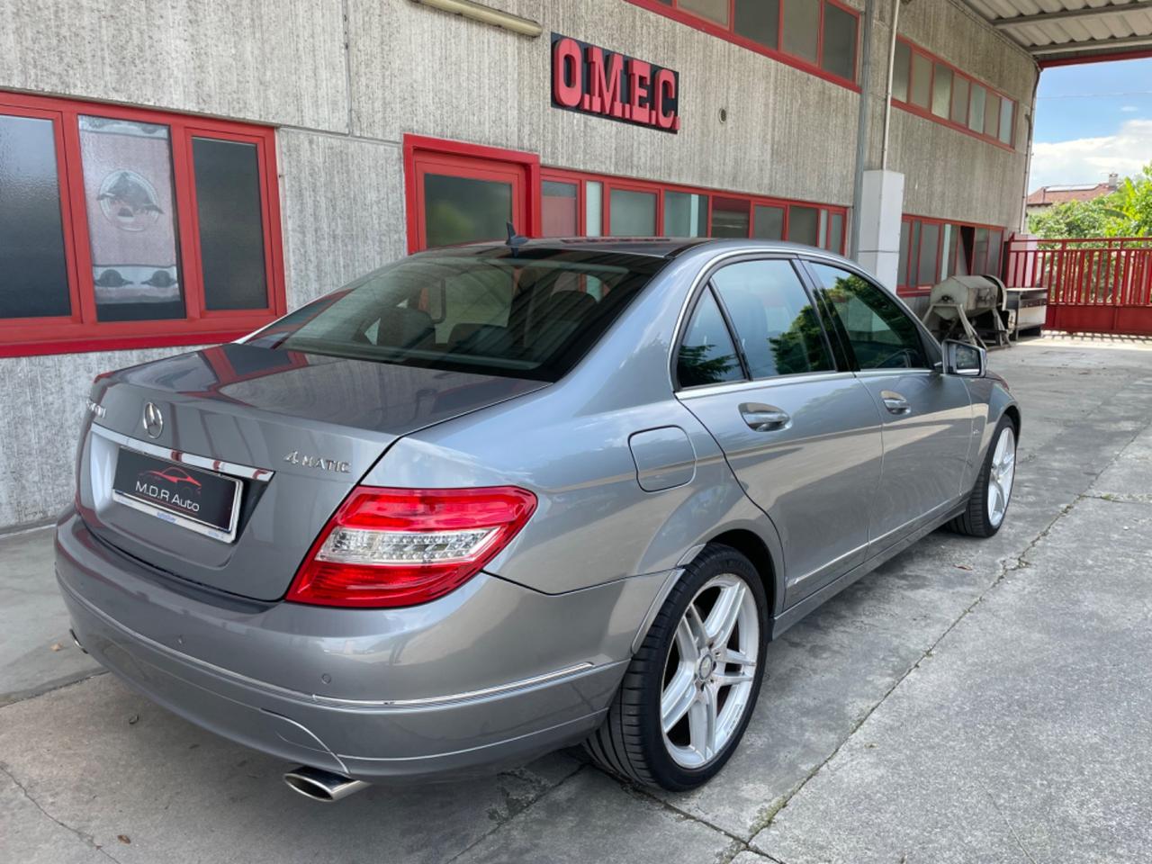 Mercedes-benz C 350 C 350 CDI 4M. BlueEFFICIENCY Avantgarde AMG