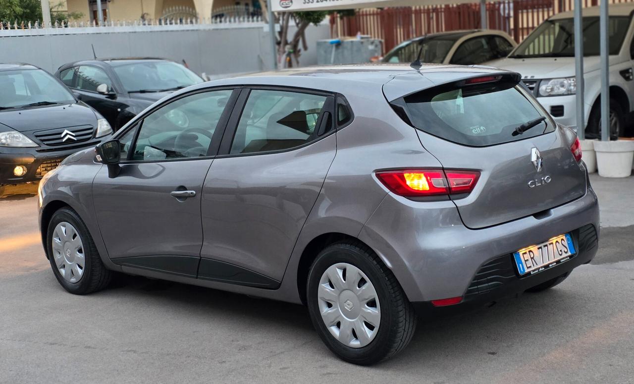 Renault Clio 1.2 75CV 5 porte Live